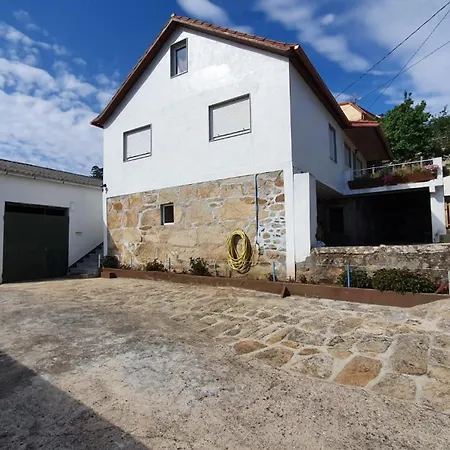 Holiday home Casa Do Charco Baiona